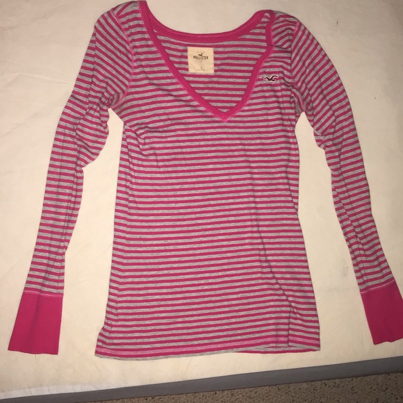 Hollister Long-sleeved Tee - Picture 1 of 2